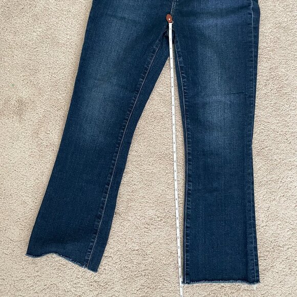 GAP High Rise Kick Fit Jeans – Dark Wash, Size 4L, Stretch Denim - Picture 9 of 10